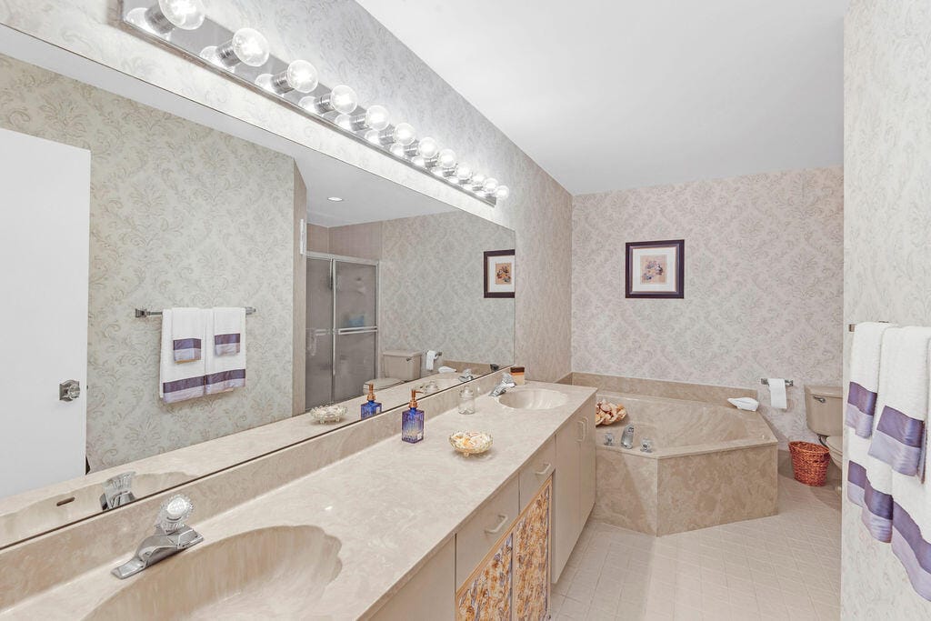 18541 Sunburst Lane, Boca Raton, FL 33496 photo 21