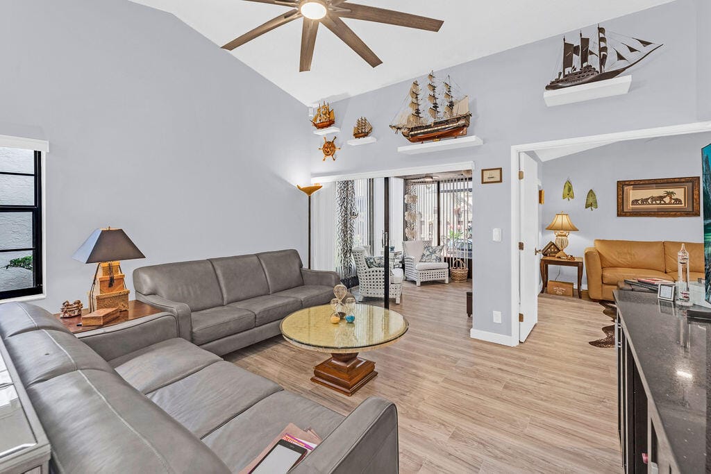 18541 Sunburst Lane, Boca Raton, FL 33496 photo 4