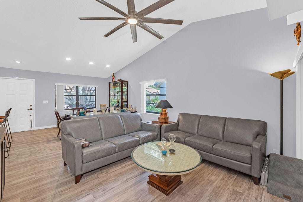 18541 Sunburst Lane, Boca Raton, FL 33496 photo 6