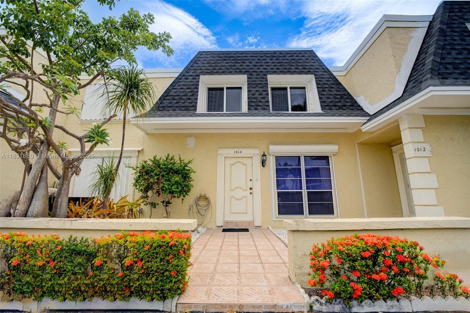 1014 NE 25th Avenue 140, Hallandale Beach, FL 33009