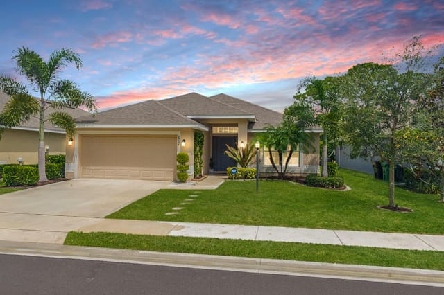 667 NE Turtleback Trail, sold in River Place On The St Lucie No. 8, Port St Lucie, FL