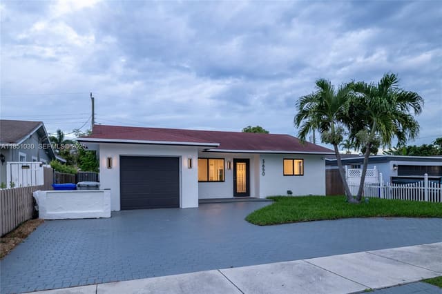 3650 NE 16th Avenue, Pompano Beach, FL 33064