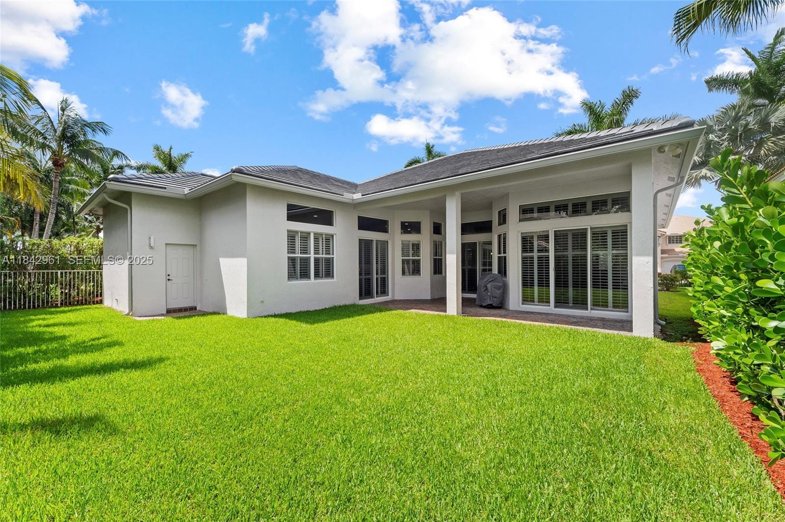 2530 Hunters Run Way, Weston, FL 33327 photo 30