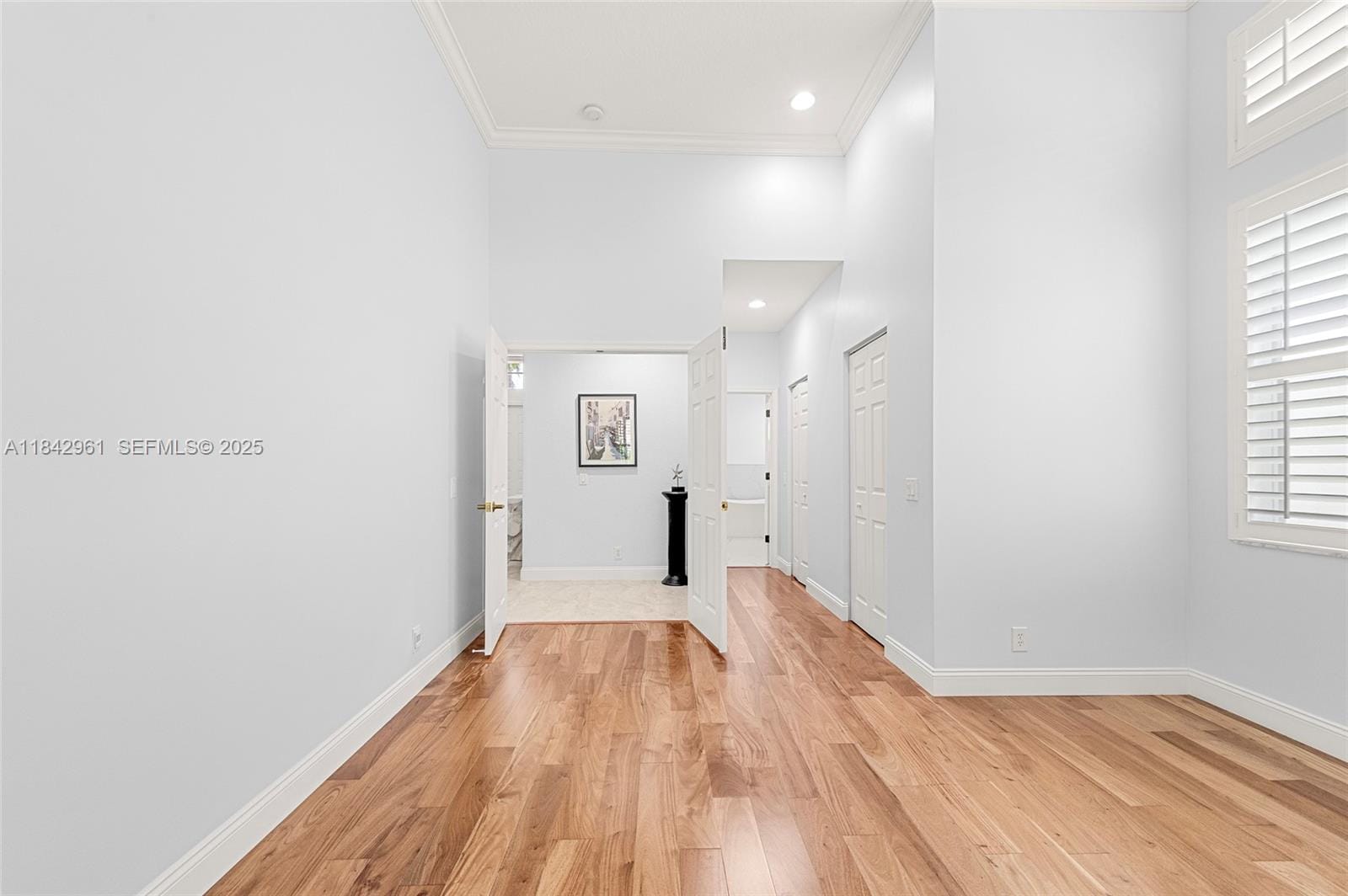 2530 Hunters Run Way — photo 6
