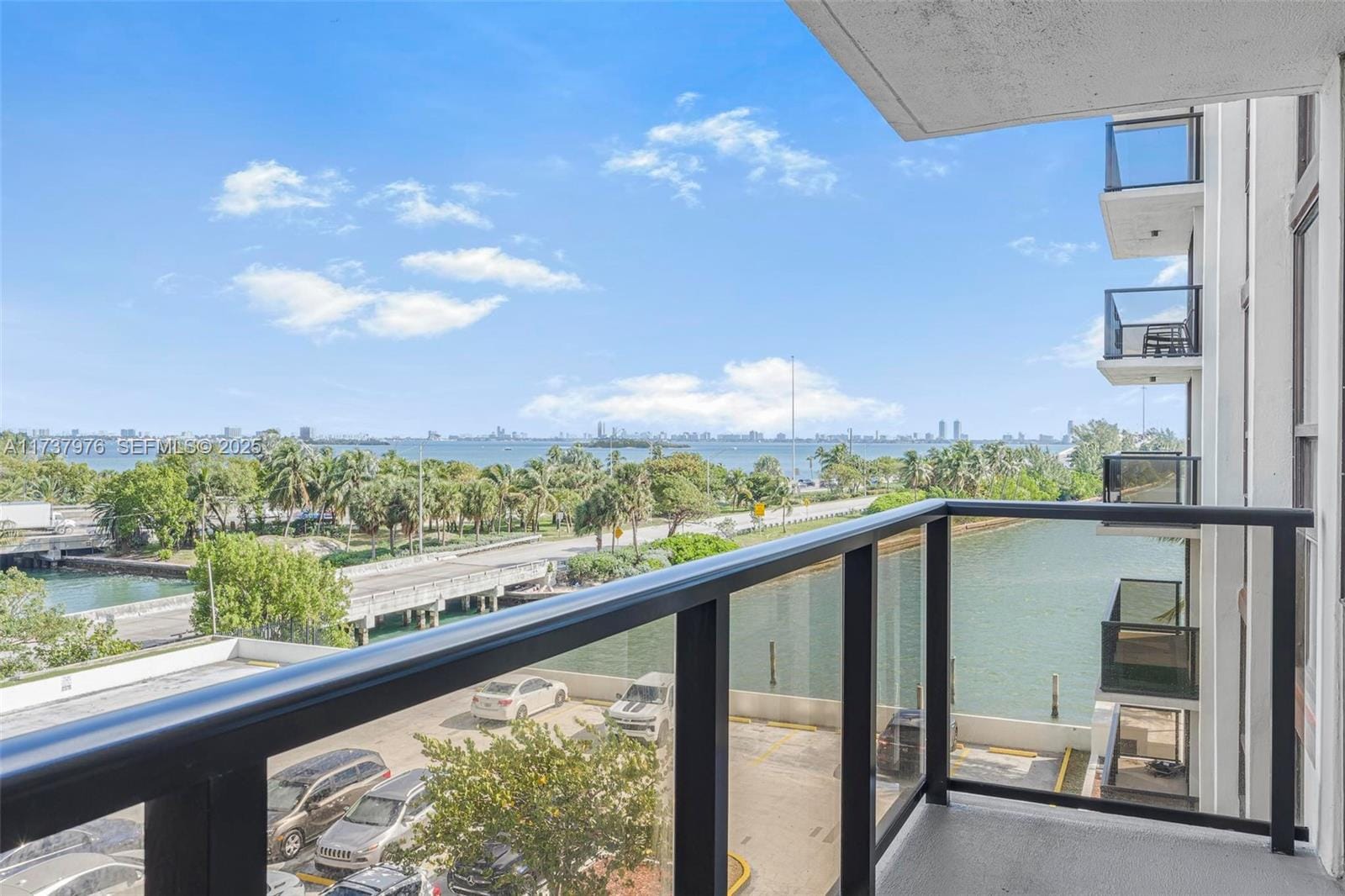 600 NE 36th Street 414, Miami, FL 33137 photo 24