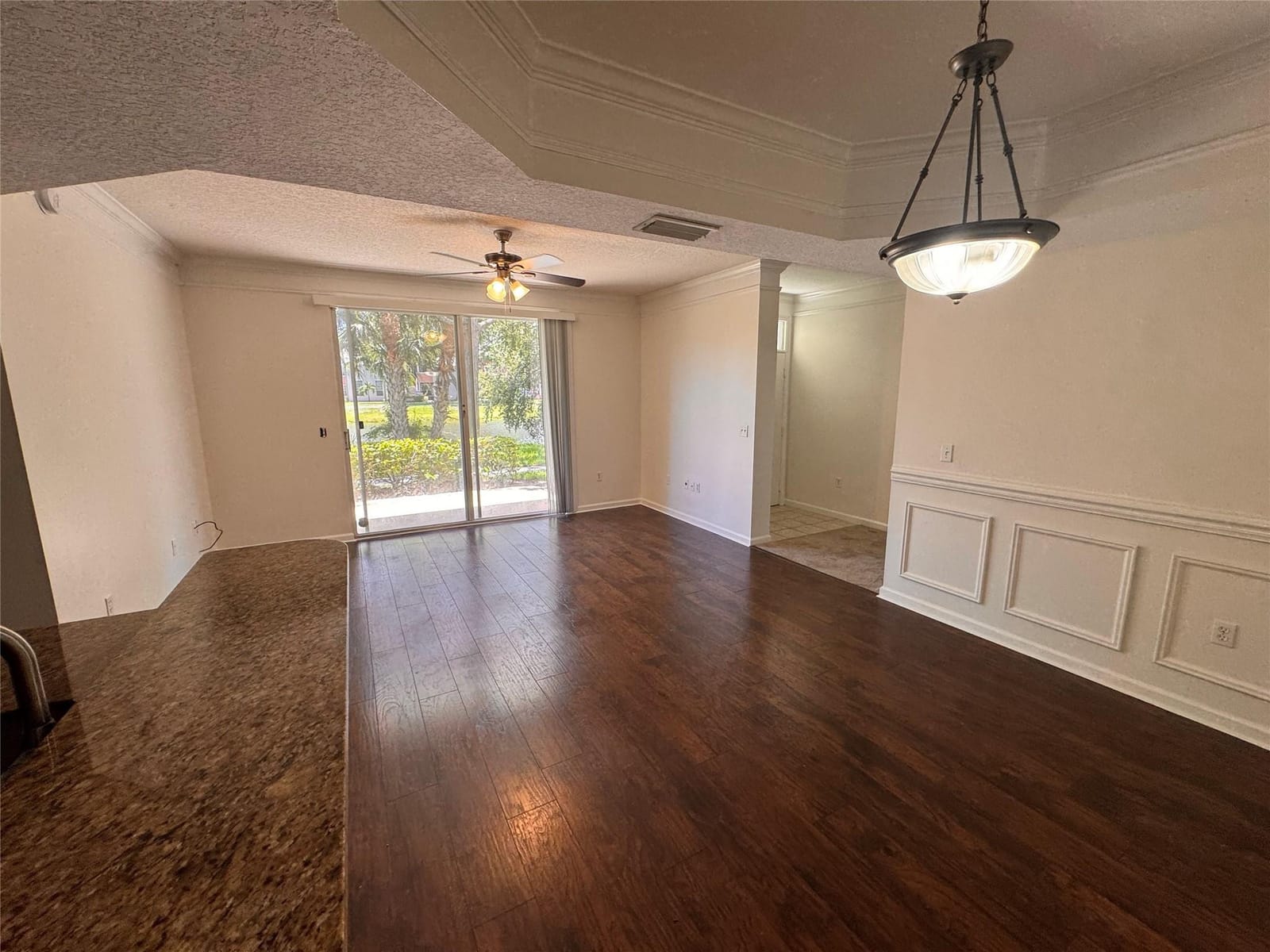 2042 Alta Meadows Lane 1710 — photo 4