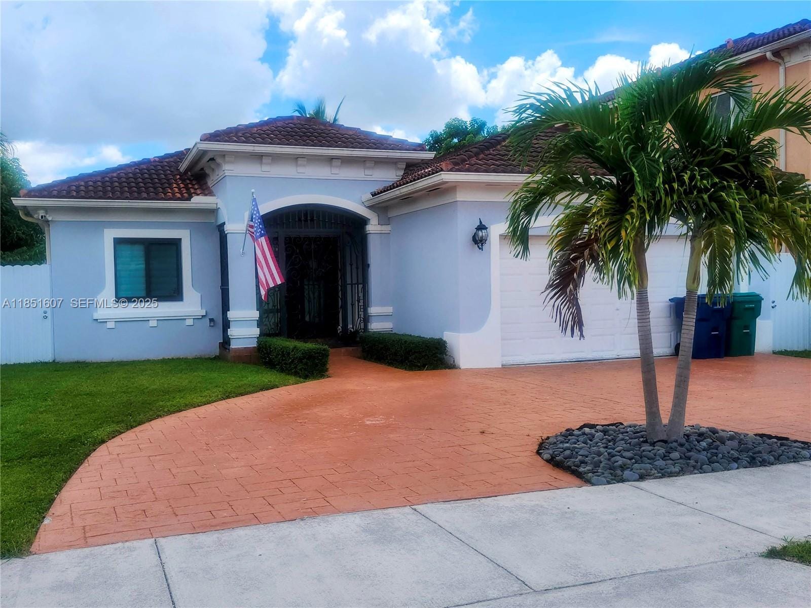 4 bedroom home for sale at 17833 155th, Miami, FL 33187 — $665,000