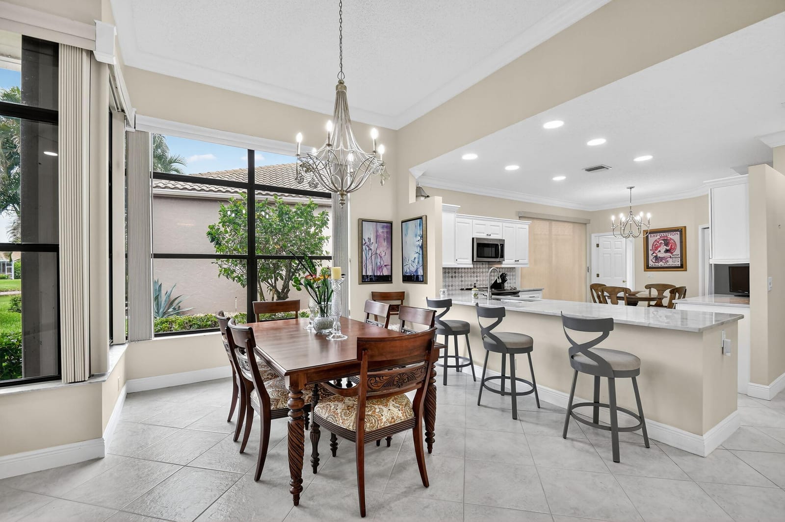 4489 Barclay Fair Way — photo 9