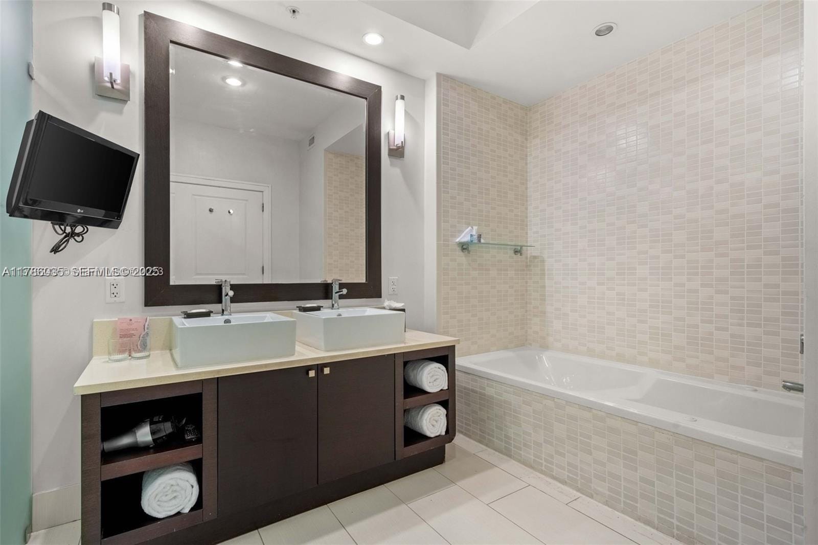 5300 NW 87th Avenue 115 — photo 10