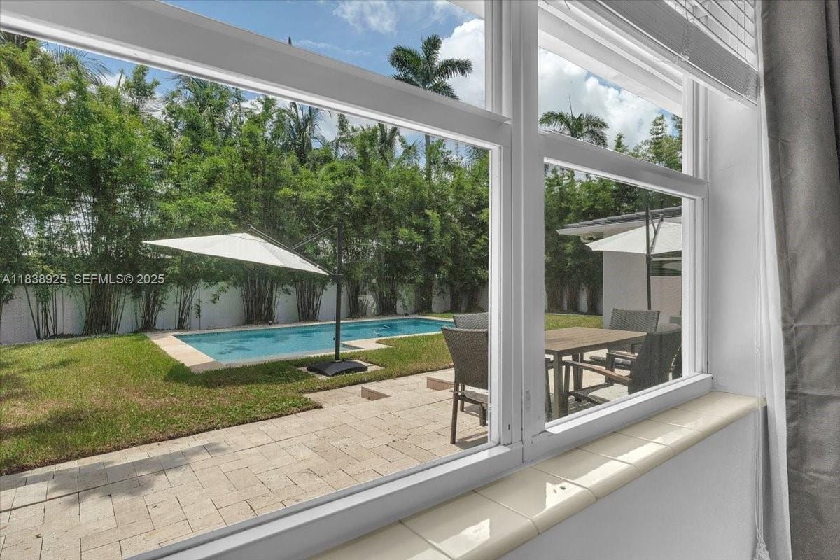 952 Hollywood Boulevard, Hollywood, FL 33019 photo 23