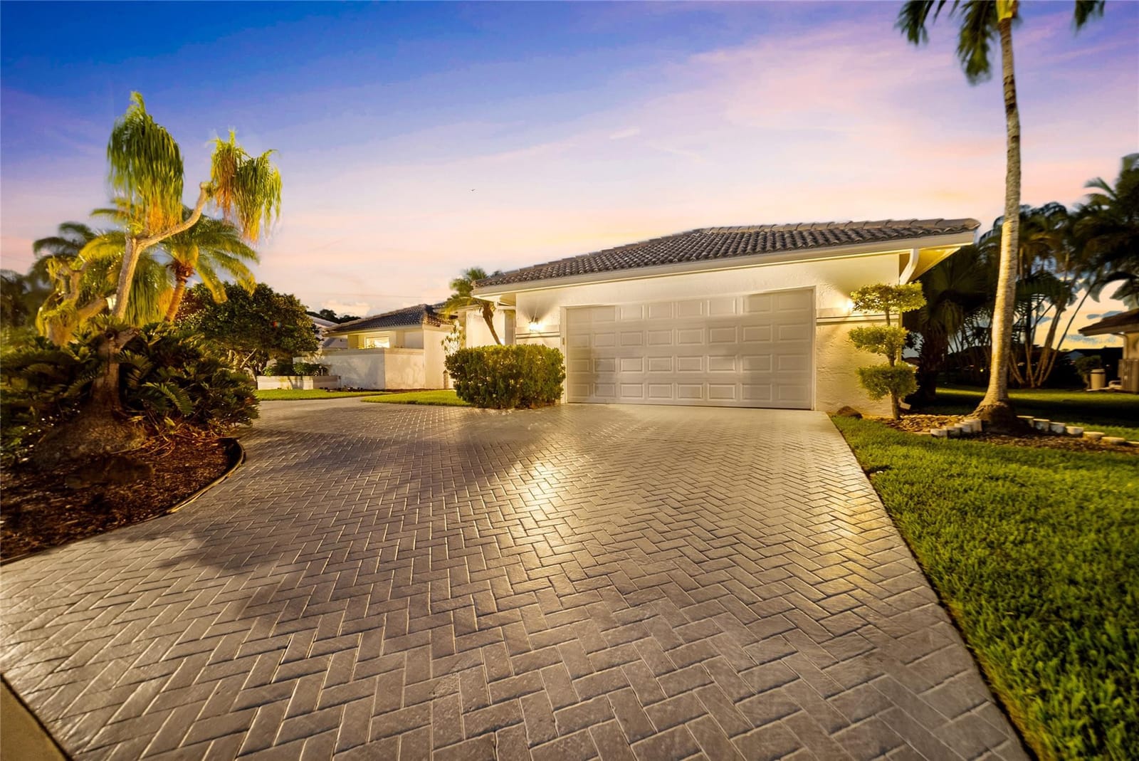 11127 Boca Woods Lane Lane, Boca Raton, FL 33428