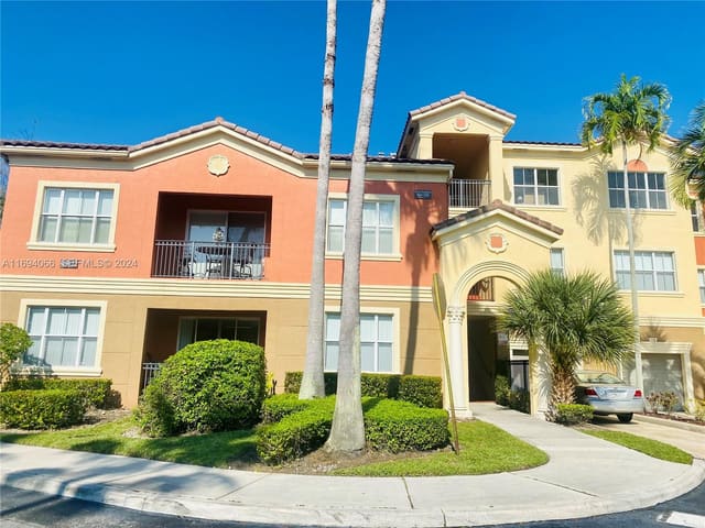 4402 SW 160th Avenue 926, sold in El-Ad Villaggio Condo Bld, Miramar, FL