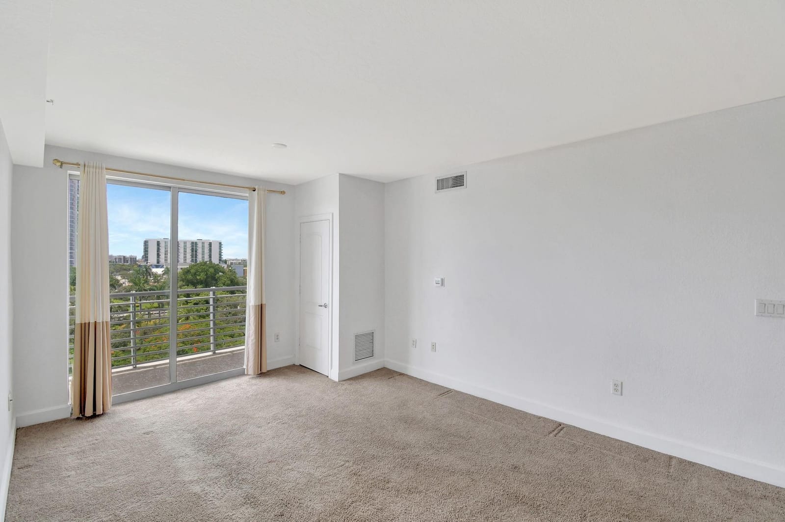 1830 Radius Drive 715, Hollywood, FL 33020 photo 17