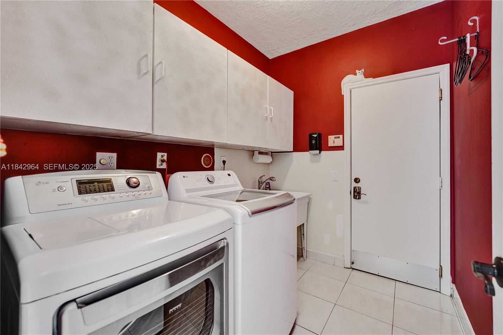 260 Montclaire Drive, Weston, FL 33326 photo 22