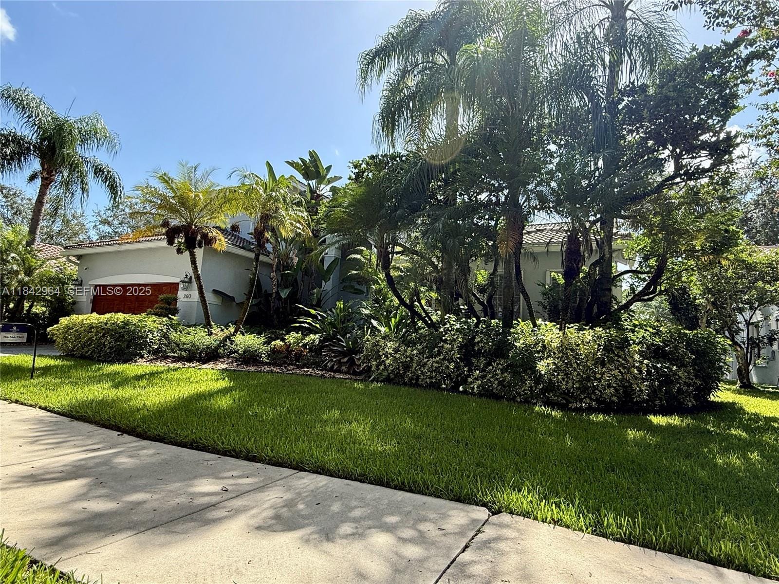 260 Montclaire Drive, Weston, FL 33326 photo 5