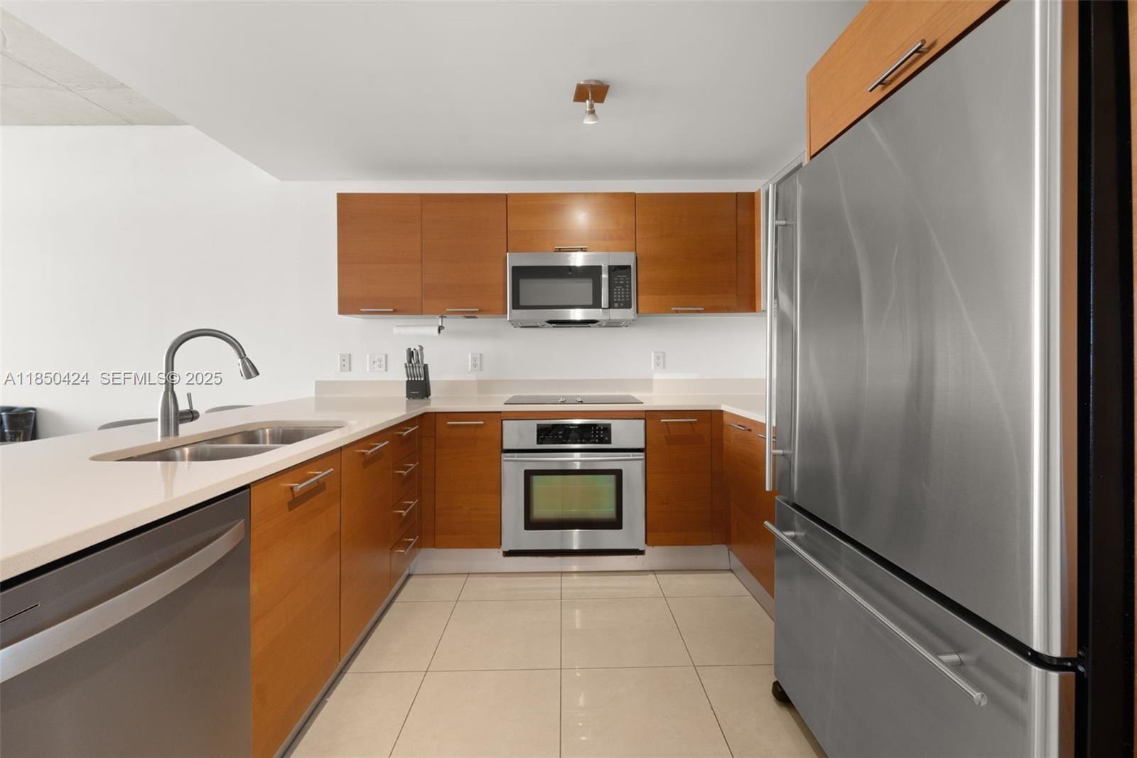 3250 NE 1st Avenue 713, Miami, FL 33137 photo 2