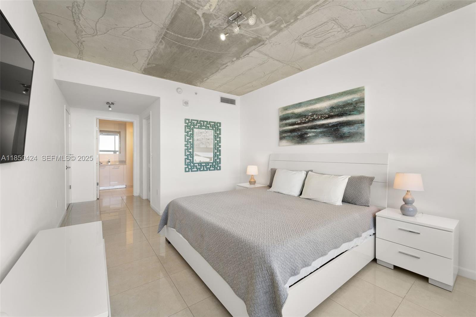 3250 NE 1st Avenue 713, Miami, FL 33137 photo 12