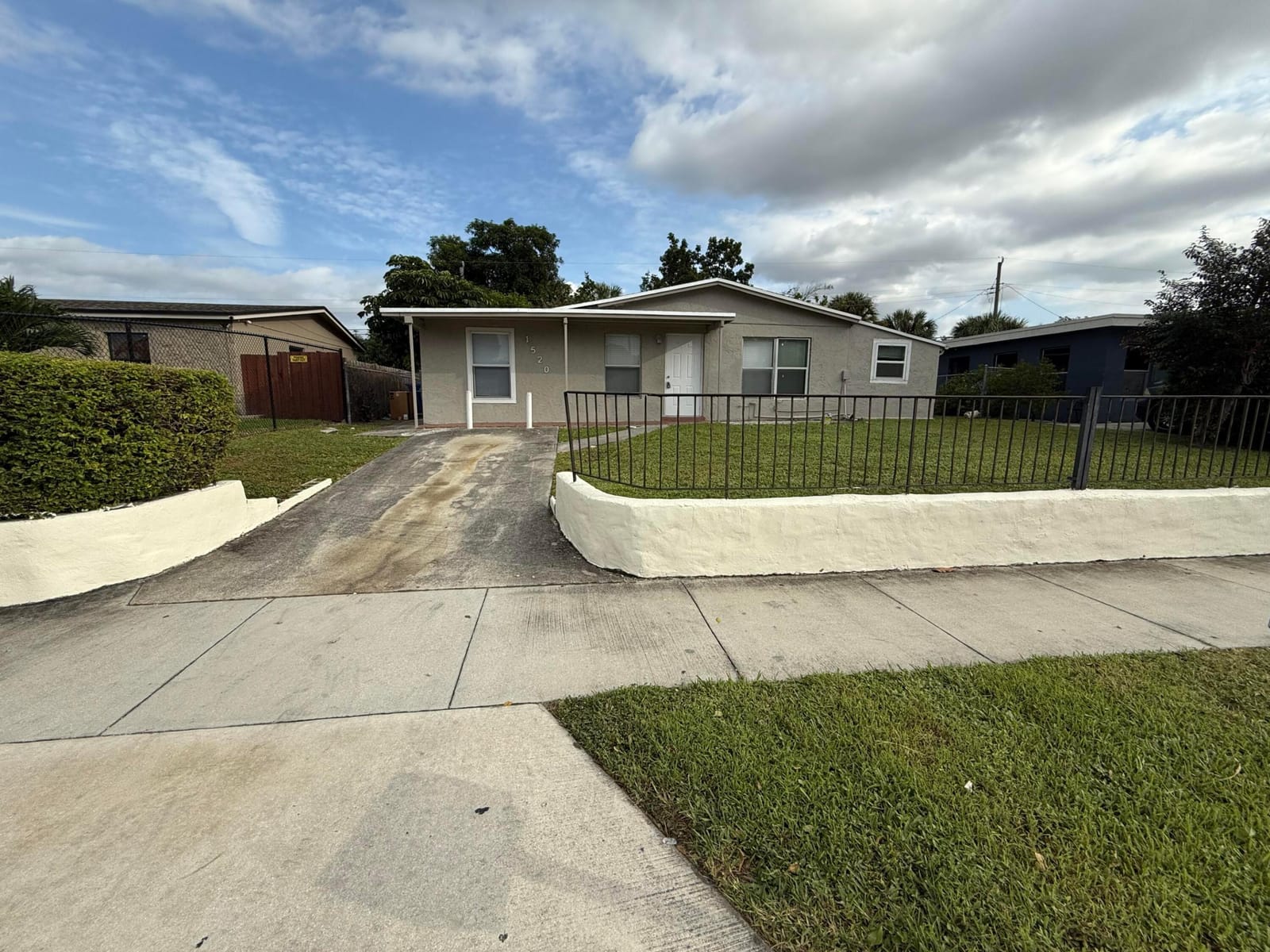 1520 W 11th Street, Riviera Beach, FL 33404 photo 2