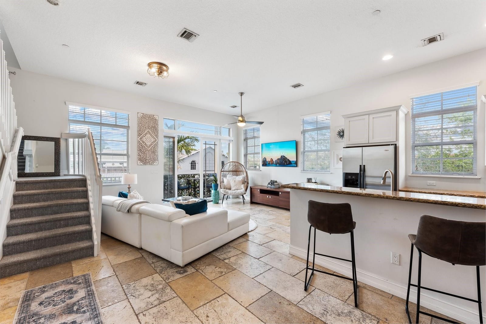 2350 Wilton Drive D — photo 8