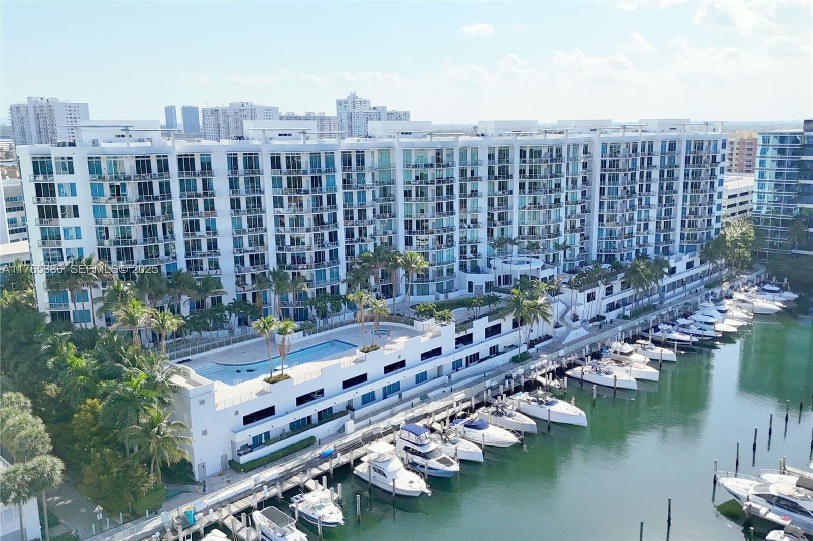 3029 NE 188th Street 902, Aventura, FL 33180