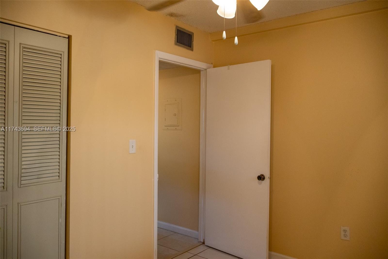 8650 SW 133rd Ave Road 323 — photo 9