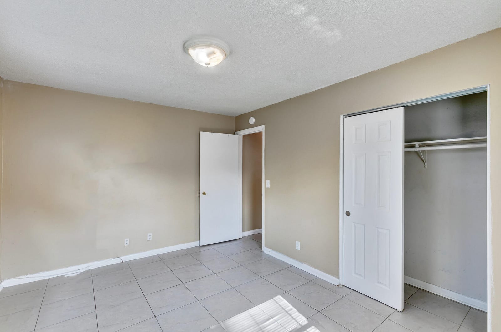 461 Silver Beach Road 1, Riviera Beach, FL 33403 photo 20