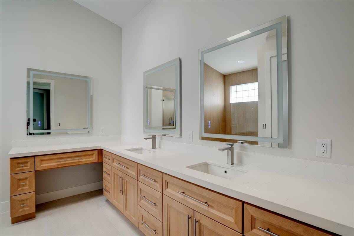 4501 Kensington Park Way — photo 4