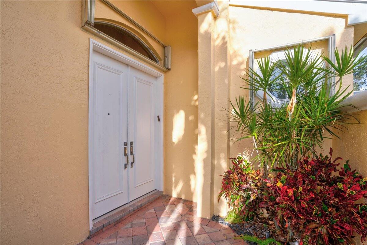 4501 Kensington Park Way — photo 9