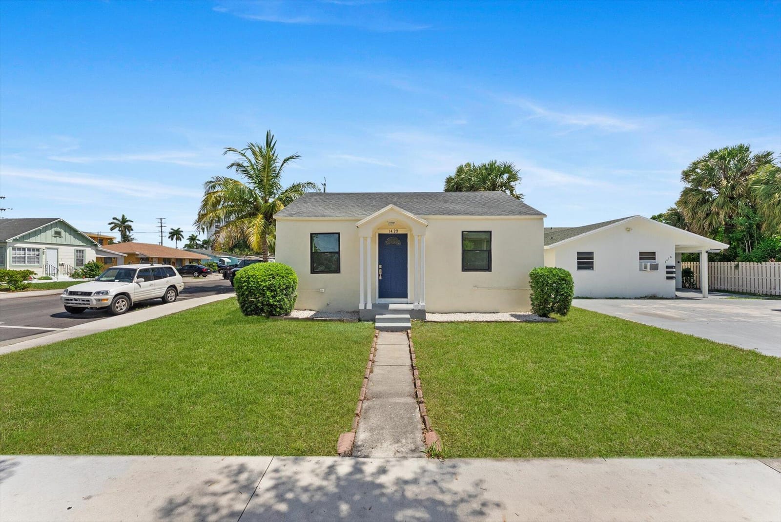 1420 Lake Avenue — photo 3