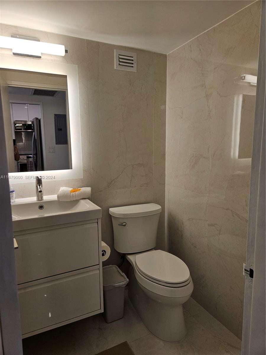 5601 Collins Avenue 1605, Miami Beach, FL 33140 photo 9