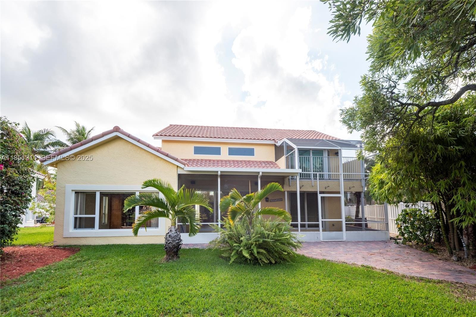 1075 San Luis Rey, Weston, FL 33326 photo 3