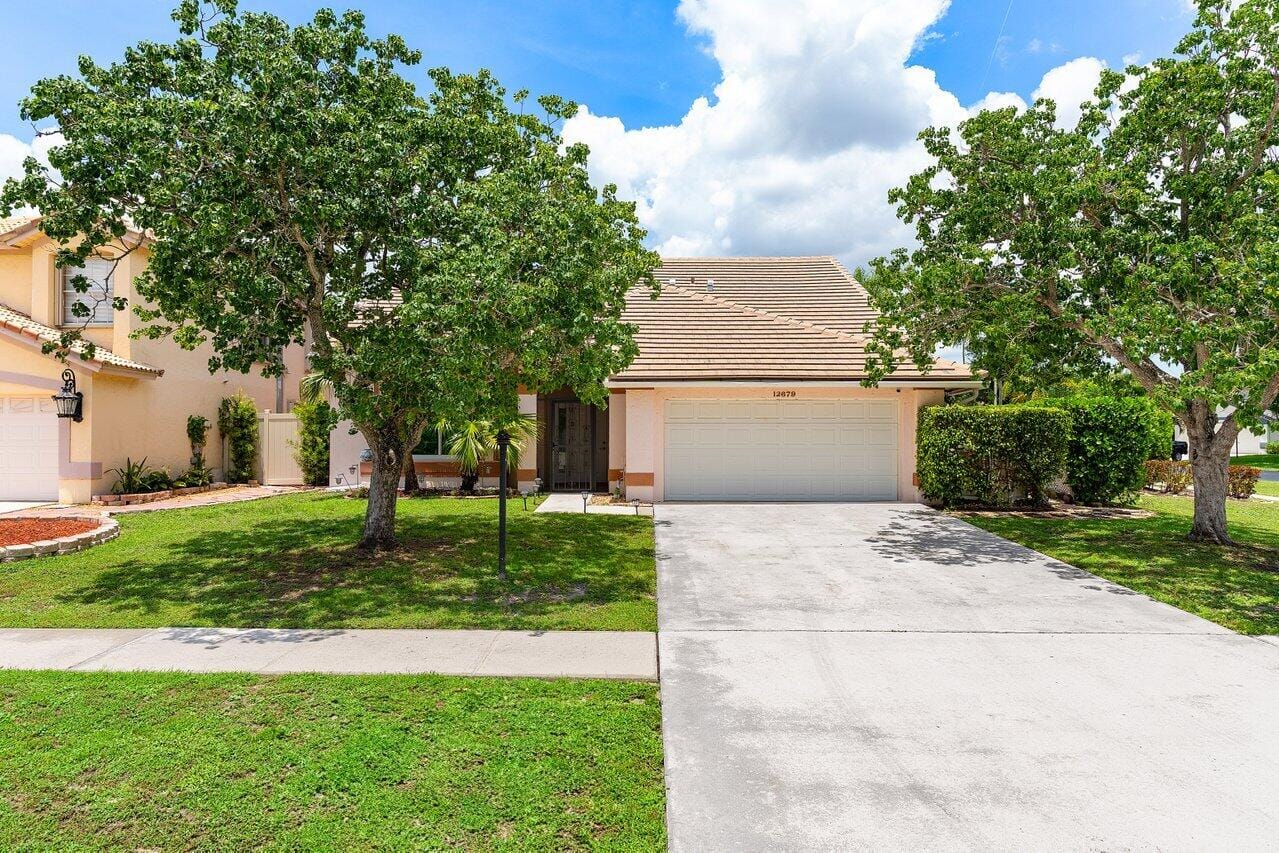 12679 White Coral Drive, Wellington, FL 33414 photo 4