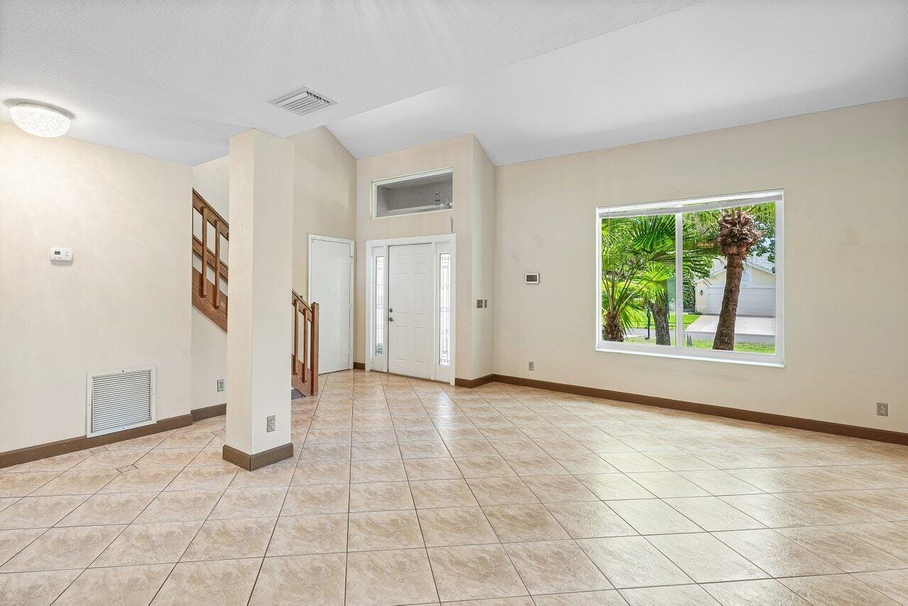 12679 White Coral Drive, Wellington, FL 33414 photo 9