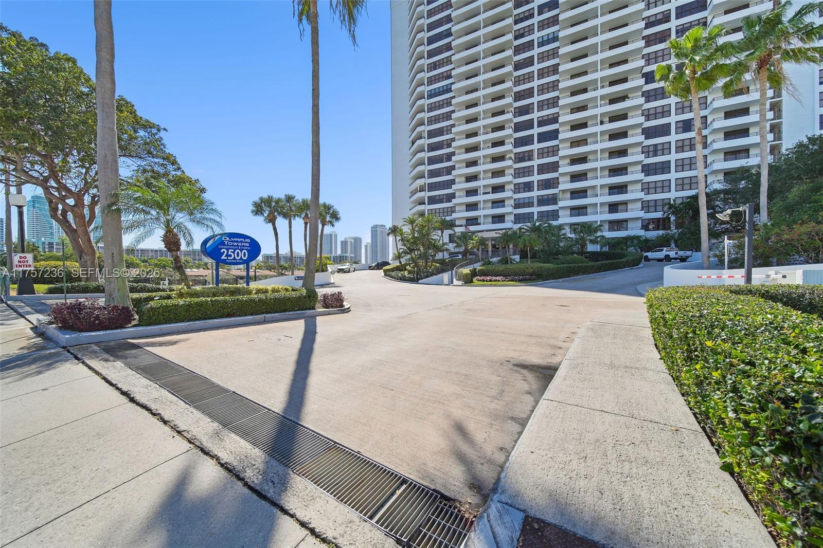 2500 Parkview Drive 812, Hallandale Beach, FL 33009, Hallandale Beach