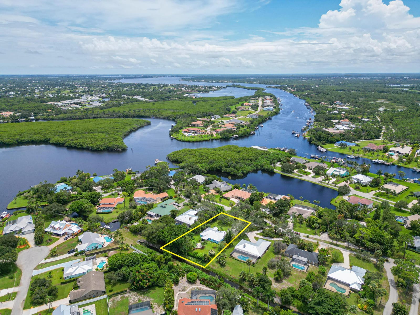 631 SE Norsemen Drive, Port St. Lucie, FL 34984