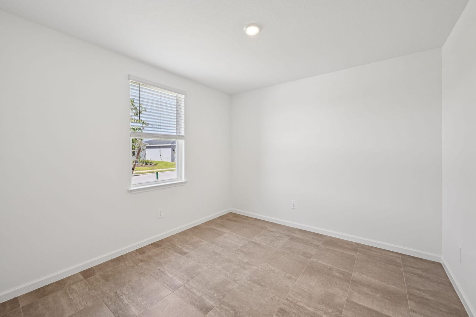 5433 Hampton Park Circle — photo 5