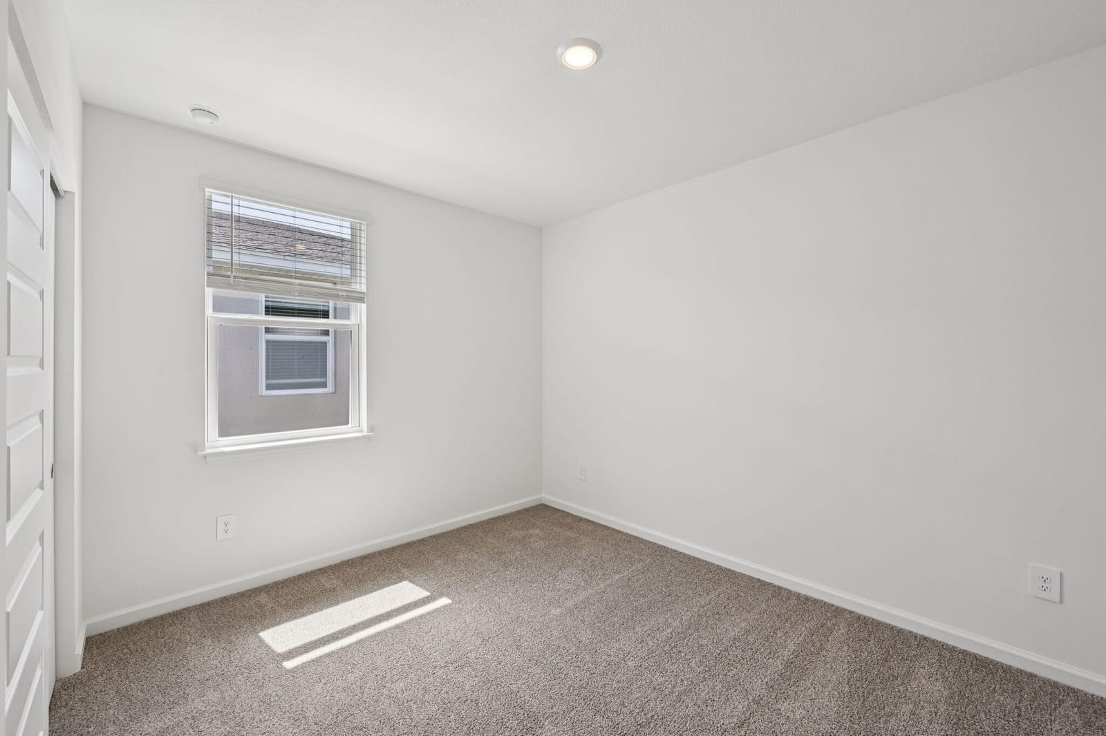 5433 Hampton Park Circle — photo 8