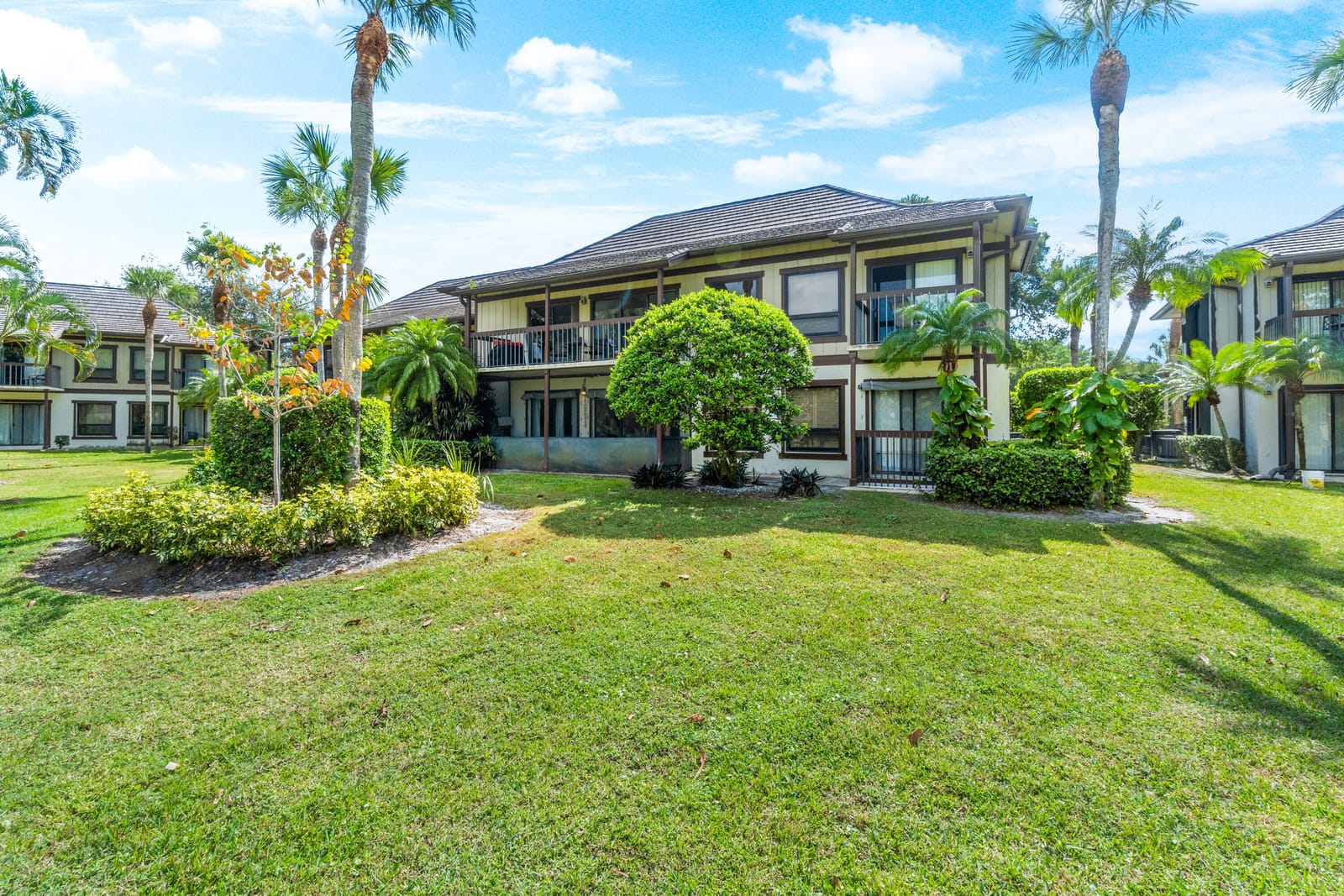 13334 Polo Club Road 216-217, Wellington, FL 33414 photo 23
