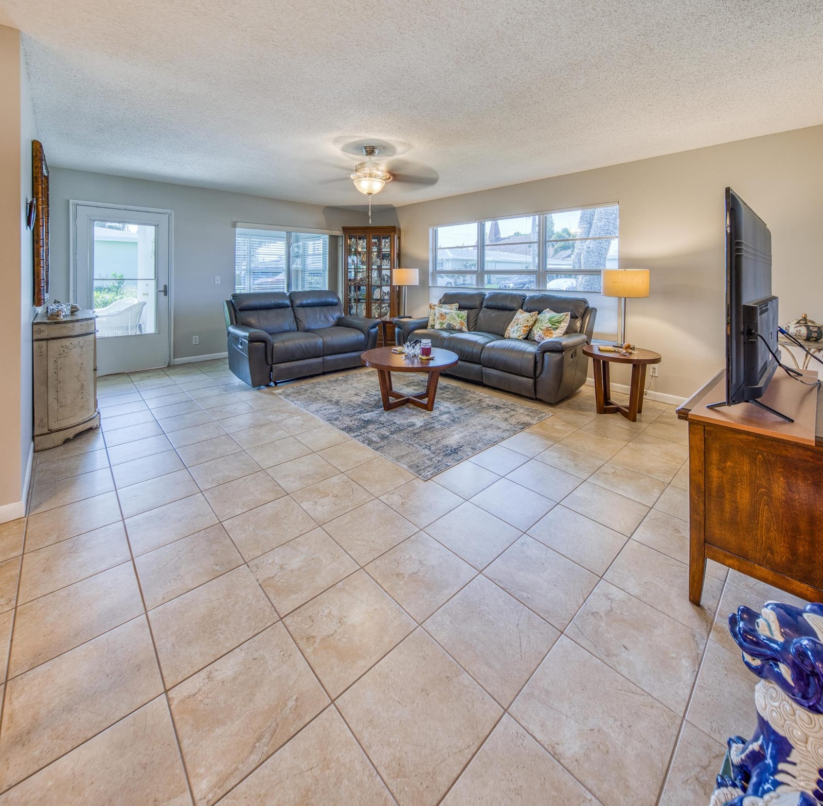 211 Bayview Avenue A, Boynton Beach, FL 33435 photo 2