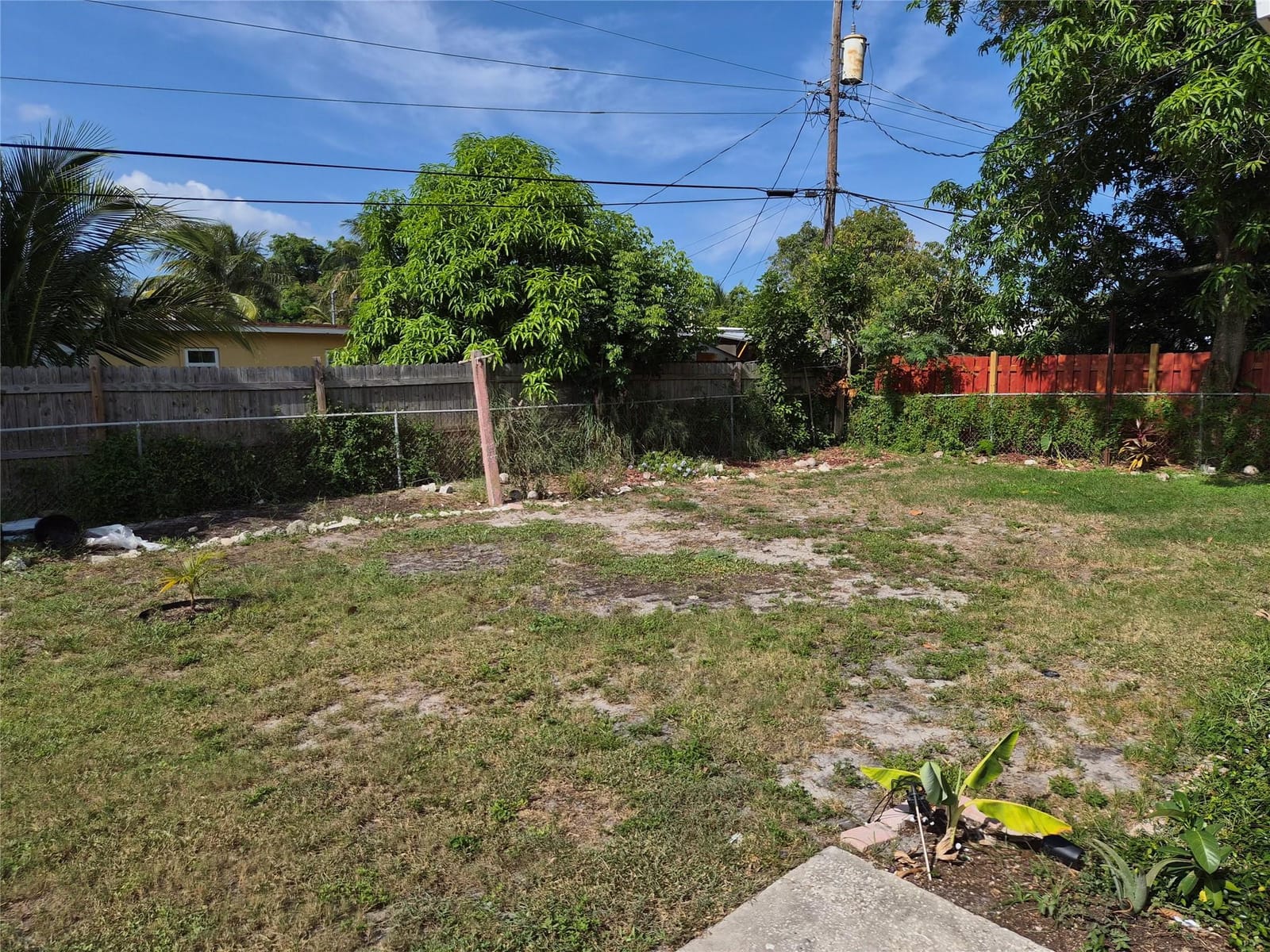 521 Oleander Road — photo 2