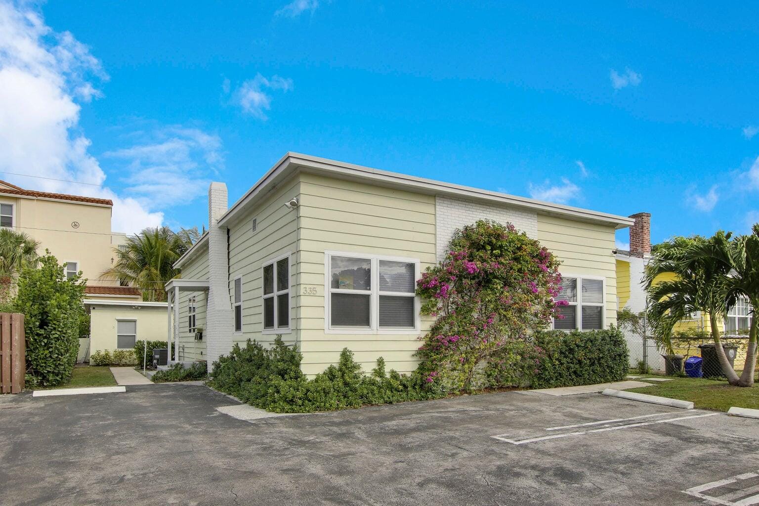 335 Kenilworth Boulevard 1-3, West Palm Beach, FL 33405