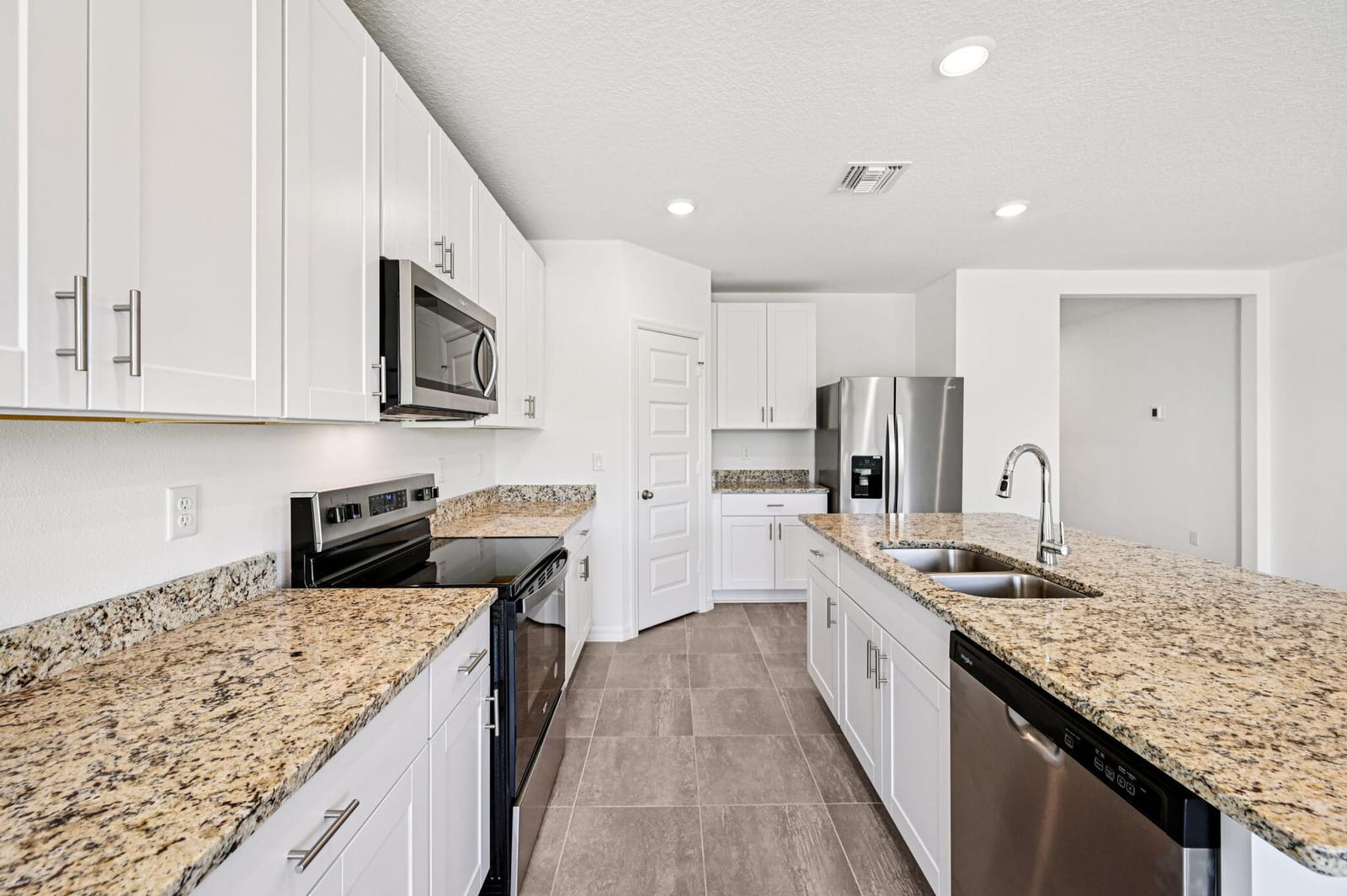 5421 Hampton Park Circle — photo 11