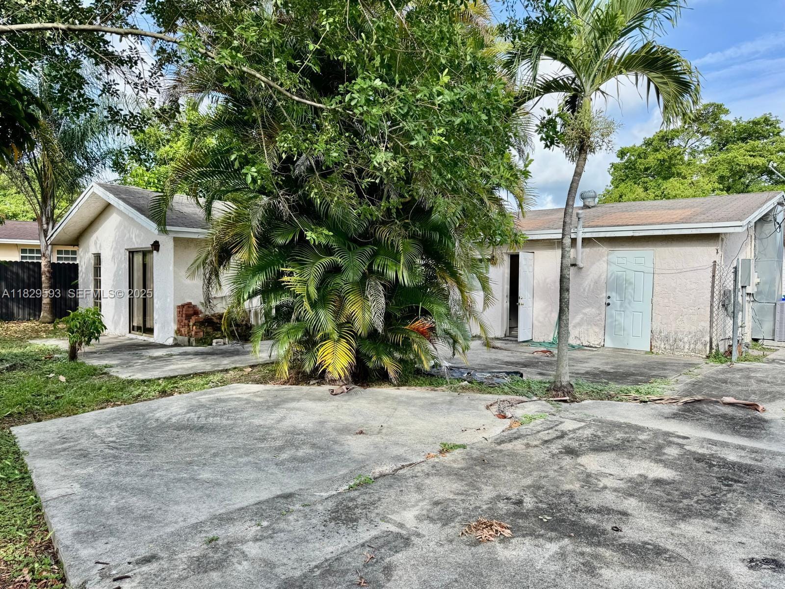 1484 SW 47th Terrace, Fort Lauderdale, FL 33317 photo 2