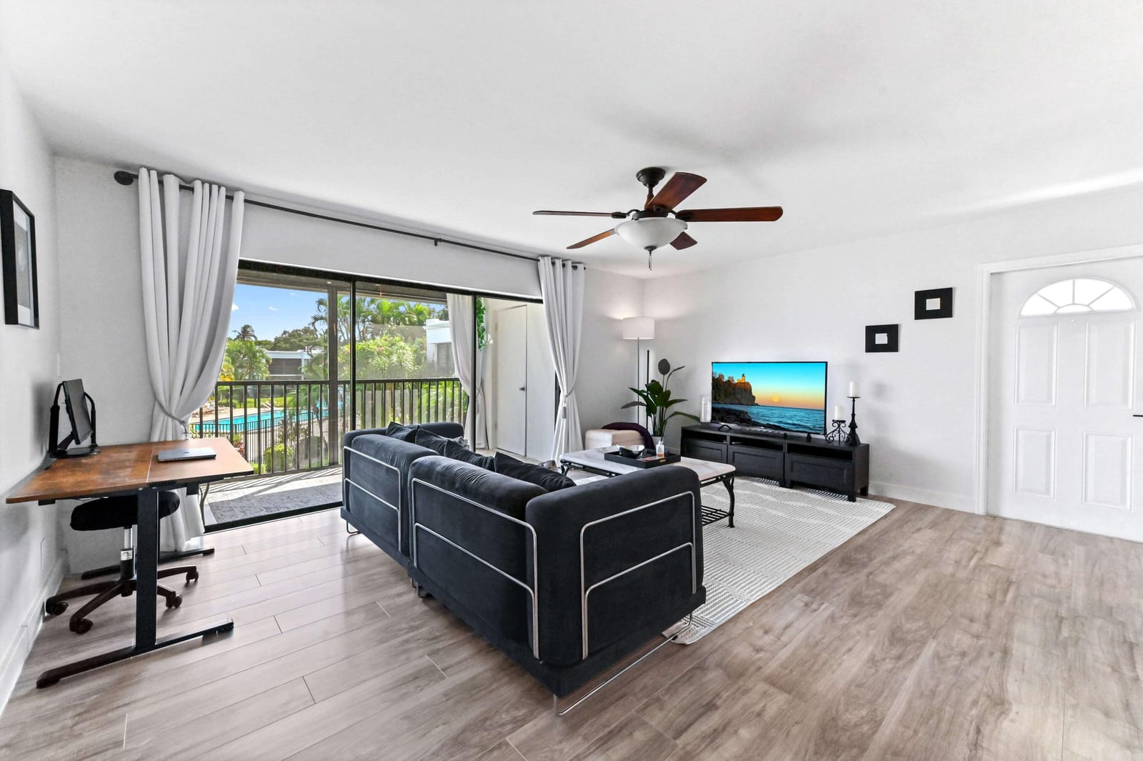 516 Osprey Drive 15d — photo 2