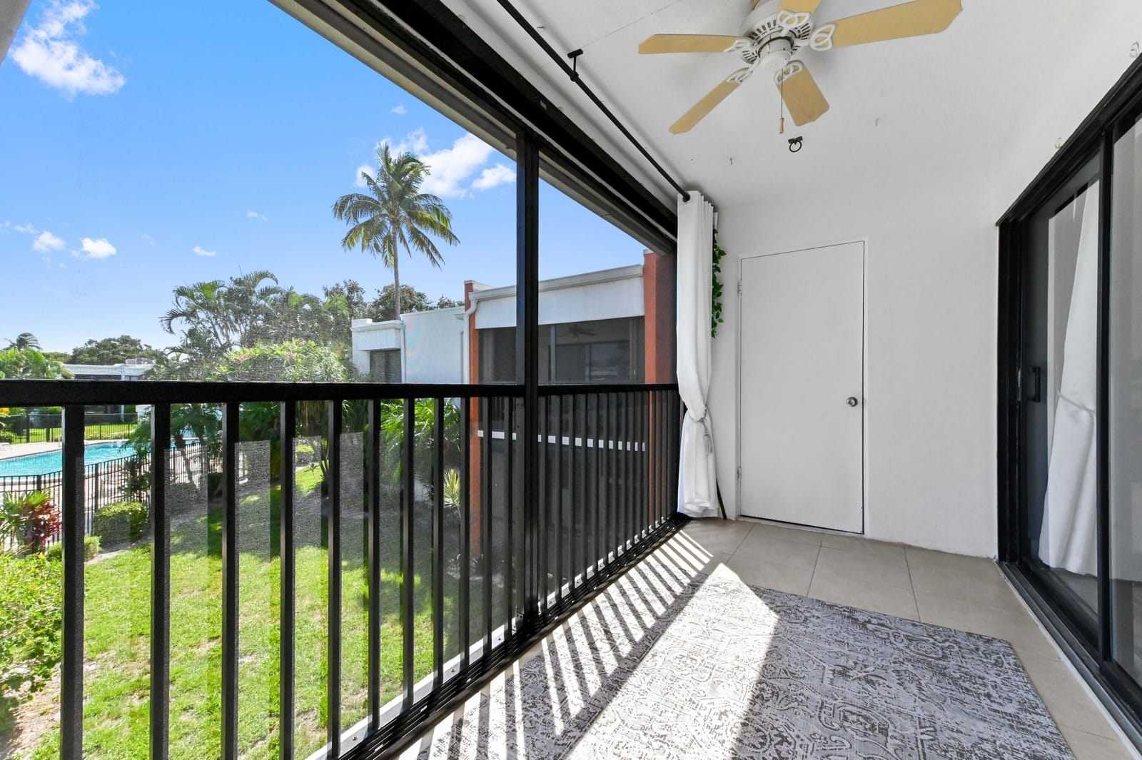 516 Osprey Drive 15d — photo 11