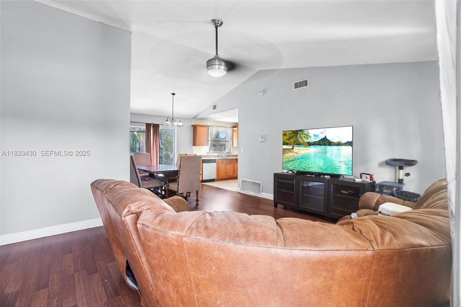 11540 NW 33rd Street — photo 5