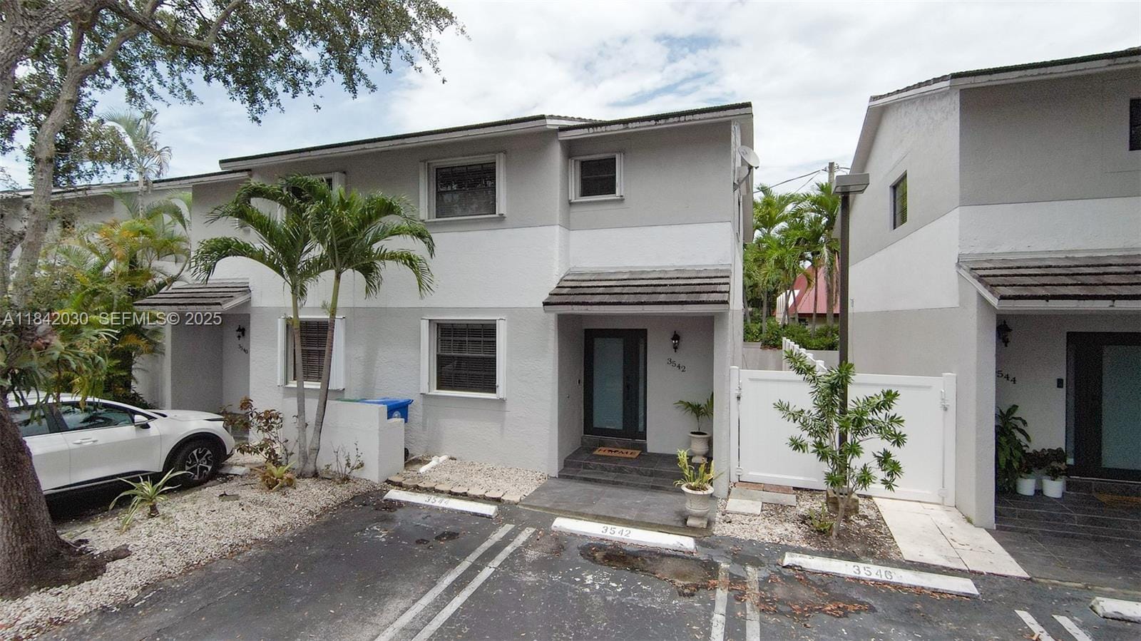 3542 SW 17 Street 2B, Miami, FL 33145