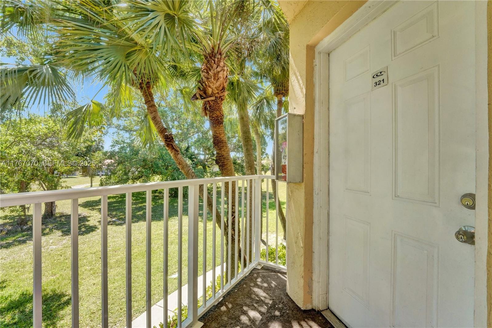 3460 N Pinewalk N Drive 321, Margate, FL 33063 photo 2