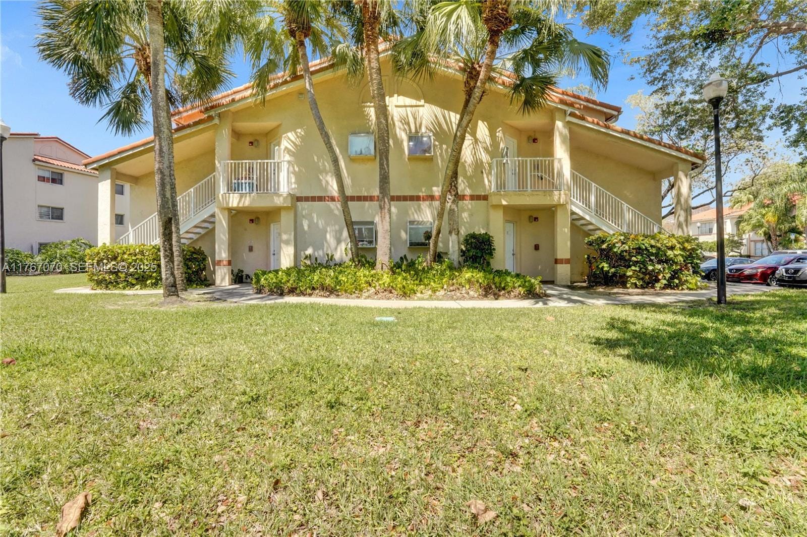 3460 N Pinewalk N Drive 321, Margate, FL 33063 photo 3