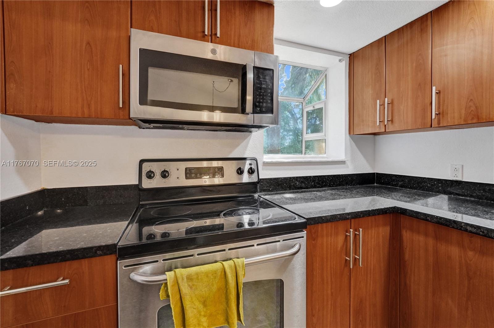 3460 N Pinewalk N Drive 321, Margate, FL 33063 photo 28